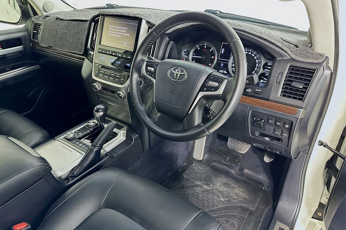 2017 Toyota LANDCRUISER VX (4x4) VDJ200R MY16