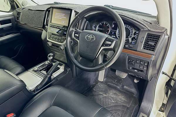 2017 Toyota LANDCRUISER VX (4x4) VDJ200R MY16