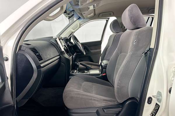 2019 Toyota LANDCRUISER LC200 GXL (4x4) VDJ200R