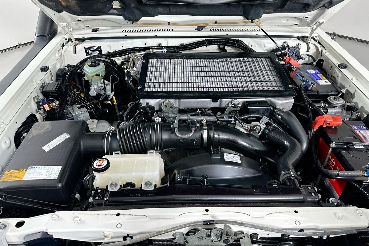 2016 Toyota Landcruiser WORKMATE (4x4) 3 SEAT VDJ78R MY12 UPDATE