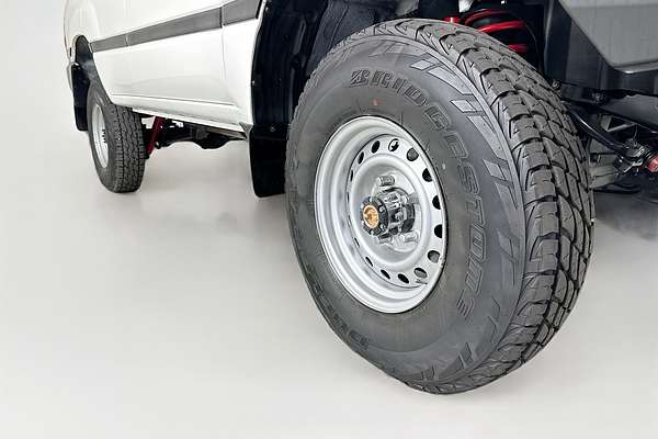 2003 Toyota LANDCRUISER (4x4) HZJ105R