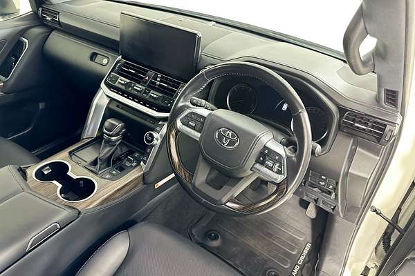 2023 Toyota Landcruiser LC300 VX (4x4) FJA300R