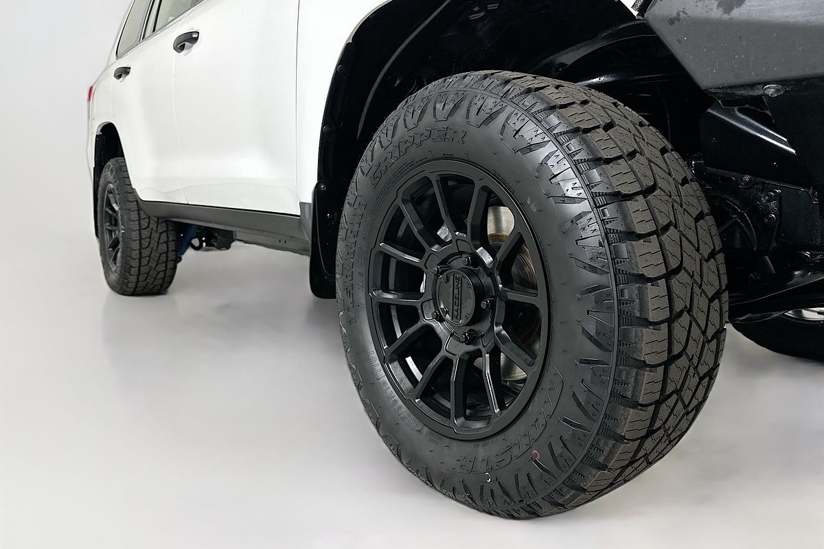 2020 Toyota Landcruiser GX VDJ200R