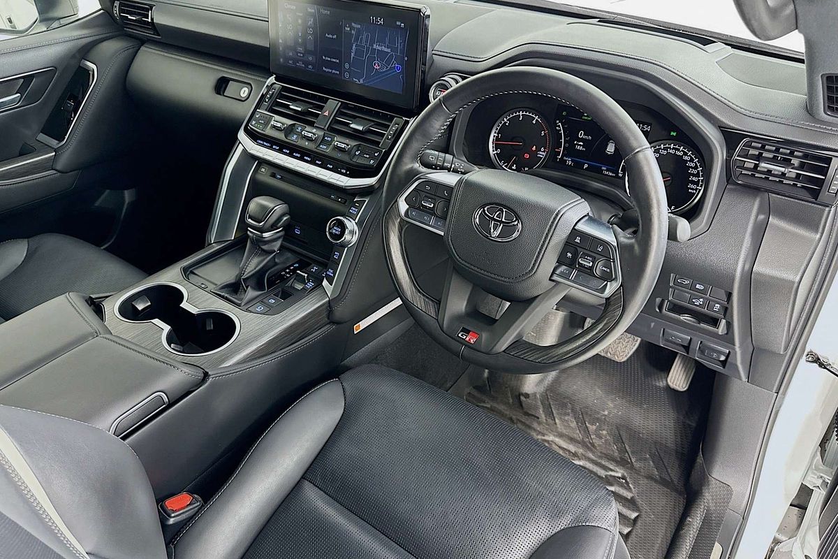 2024 Toyota Landcruiser LC300 GR-S (4x4) FJA300R