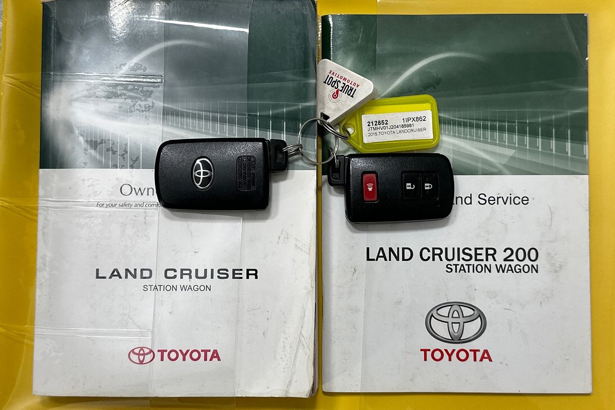 2015 Toyota LANDCRUISER GXL (4x4) VDJ200R MY16