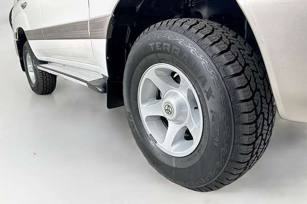 2001 Toyota LANDCRUISER 50th ANNIVERSARY (4x4) FZJ105R