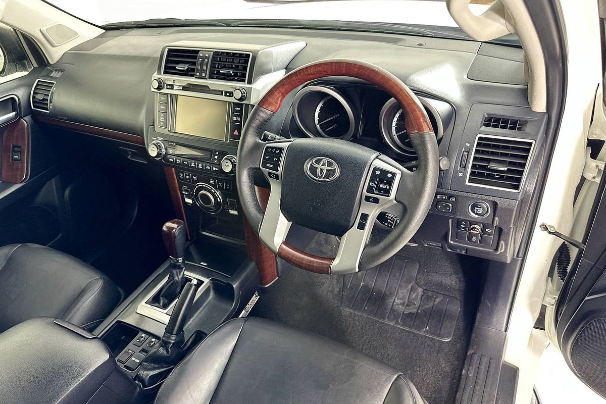 2017 Toyota Landcruiser PRADO KAKADU (4x4) GDJ150R MY16