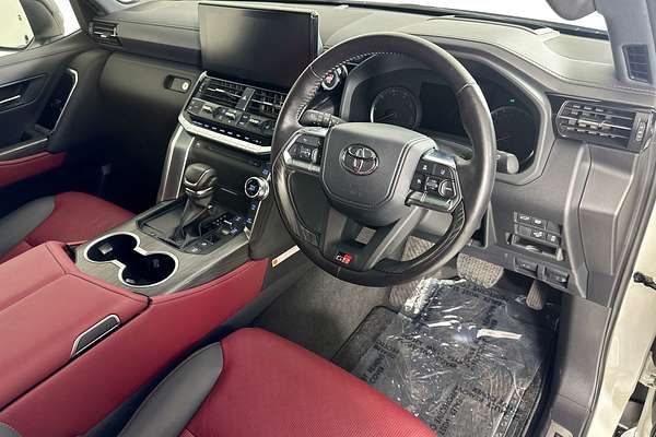 2023 Toyota LANDCRUISER LC300 GR-S (4x4) FJA300R