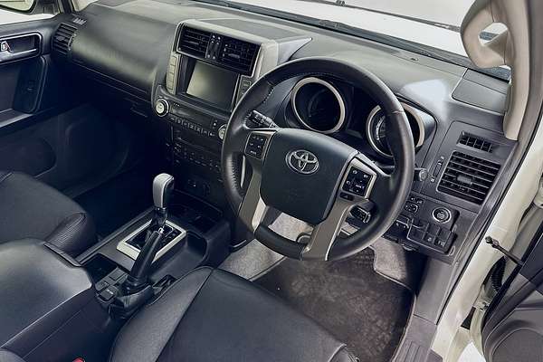 2013 Toyota LANDCRUISER PRADO ALTITUDE (4x4) KDJ150R 11 UPGRADE