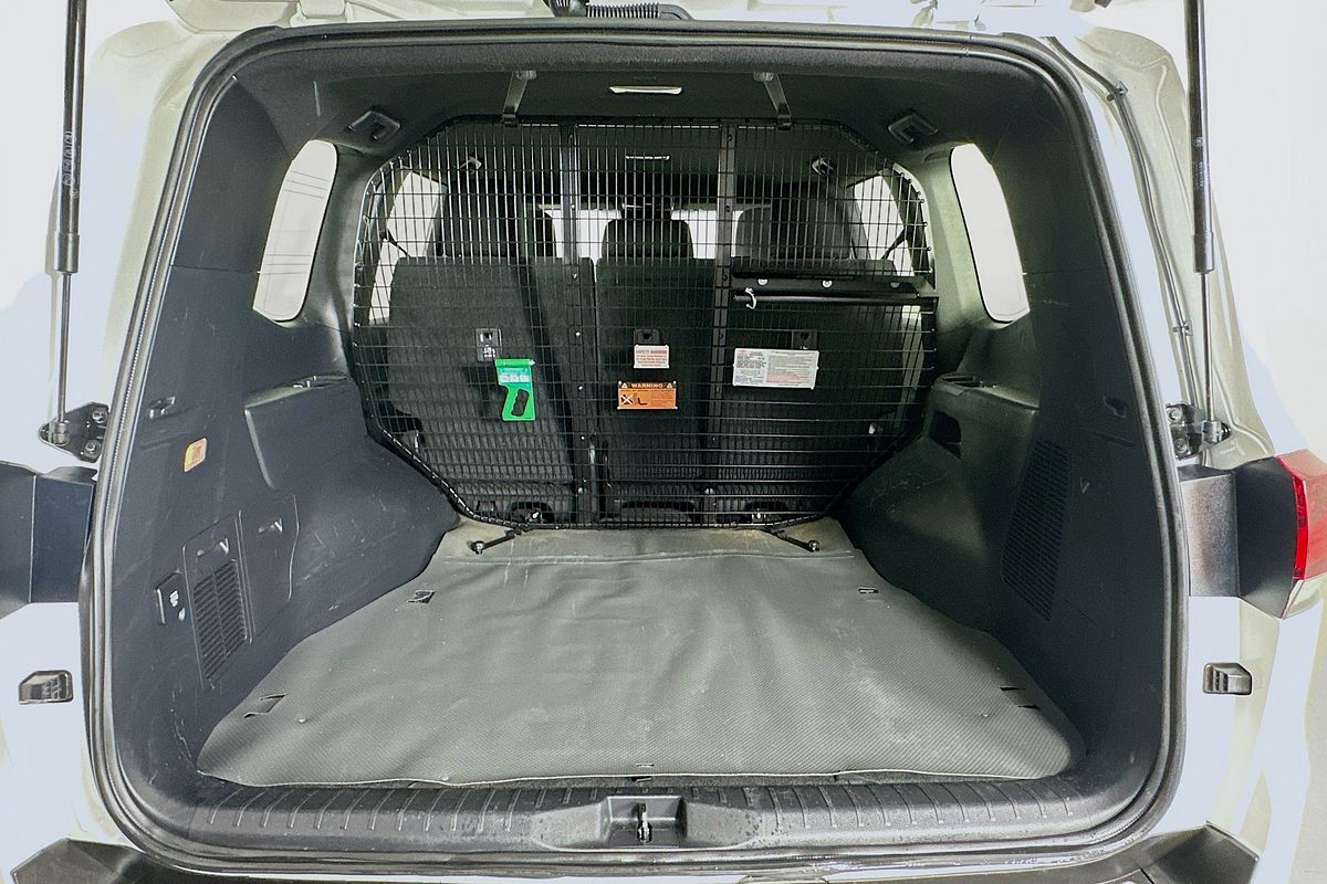 2023 Toyota Landcruiser GX FJA300R