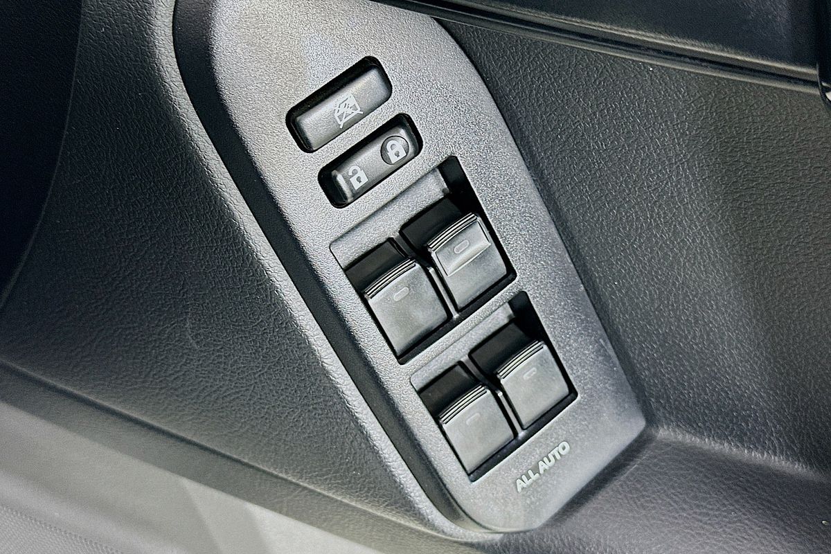 2013 Toyota LANDCRUISER PRADO ALTITUDE (4x4) KDJ150R 11 UPGRADE
