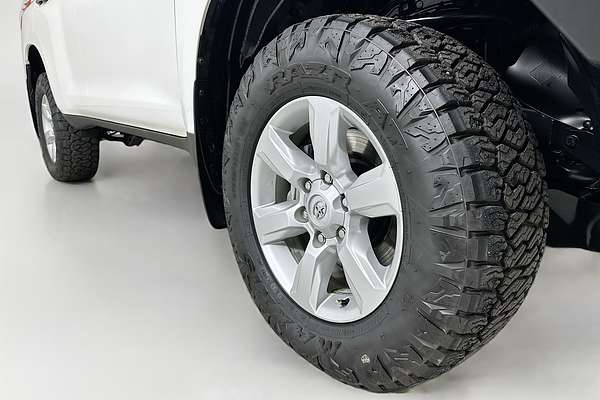2017 Toyota LANDCRUISER GX GDJ150R