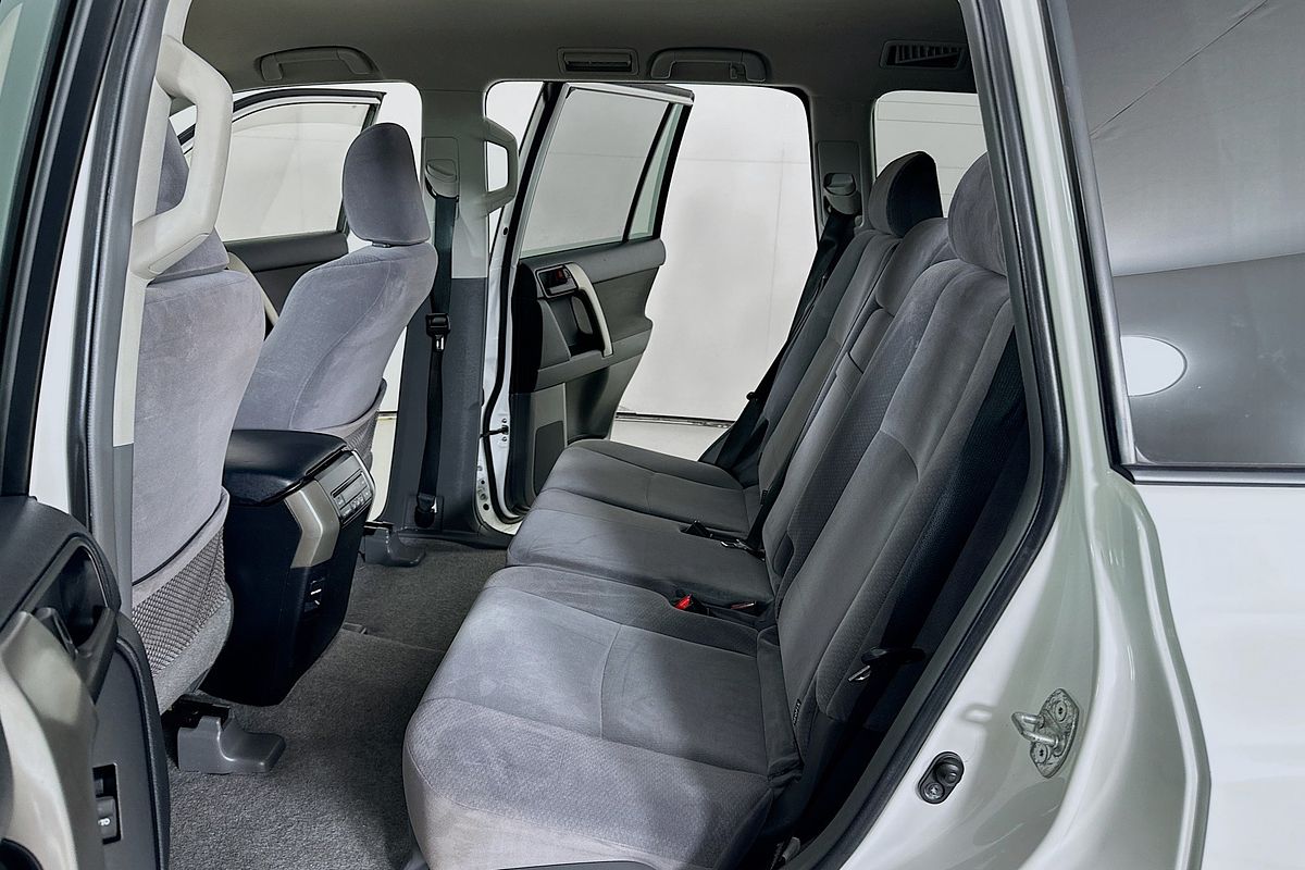 2013 Toyota LANDCRUISER PRADO GXL (4x4) KDJ150R MY14