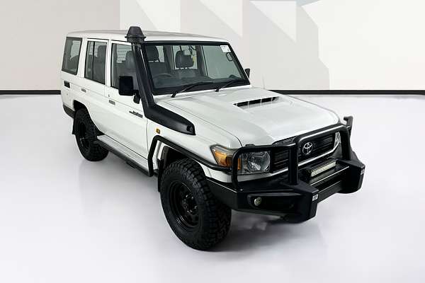 2017 Toyota LANDCRUISER WORKMATE (4x4) VDJ76R MY18