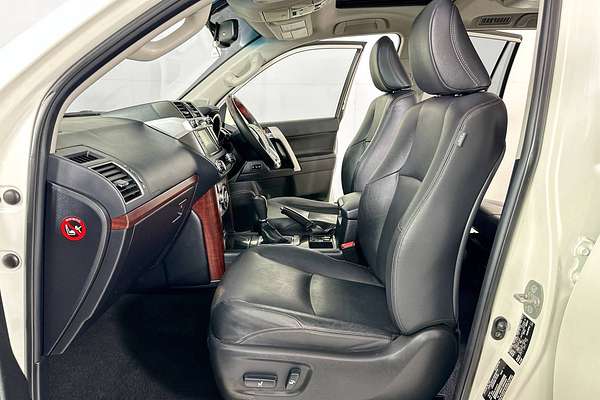 2017 Toyota Landcruiser PRADO KAKADU (4x4) GDJ150R MY16