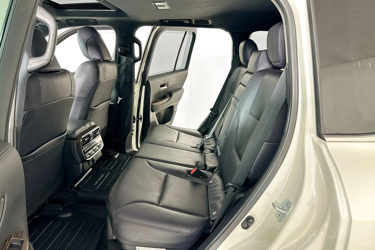 2023 Toyota Landcruiser LC300 VX (4x4) FJA300R