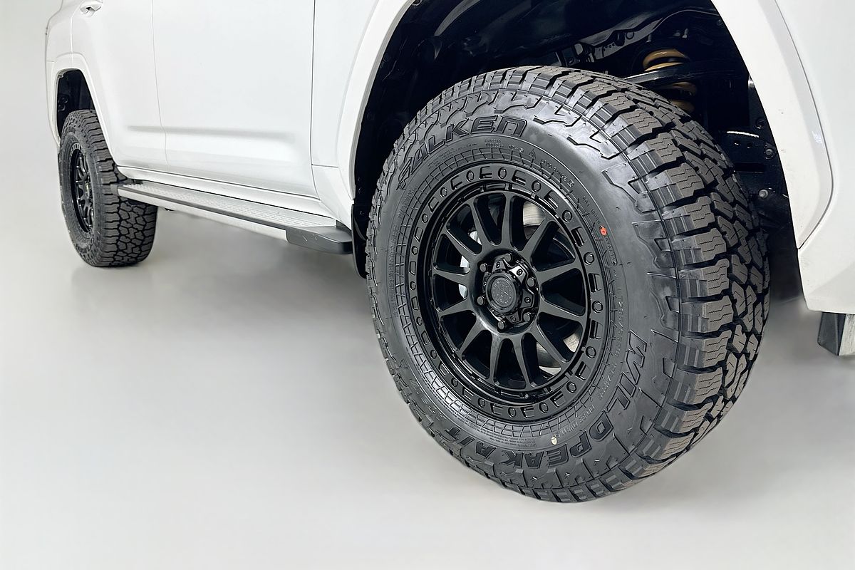 2024 Toyota Landcruiser LC300 GXL (4x4) FJA300R