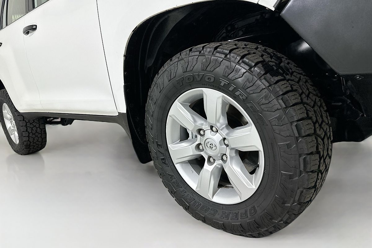 2018 Toyota LANDCRUISER GX GDJ150R