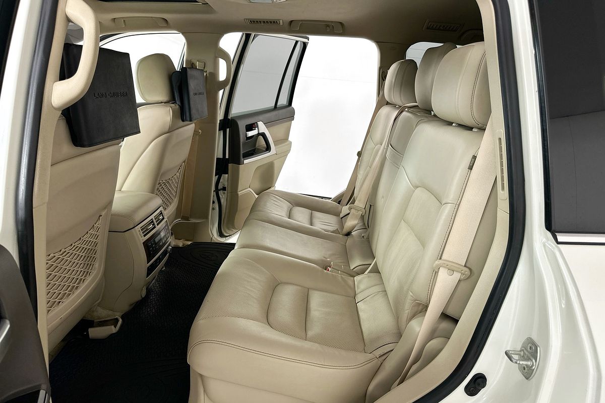 2018 Toyota LANDCRUISER SAHARA (4x4) VDJ200R MY16