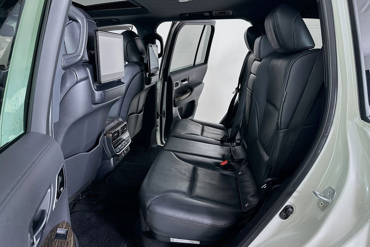 2022 Toyota Landcruiser LC300 SAHARA (4x4) FJA300R