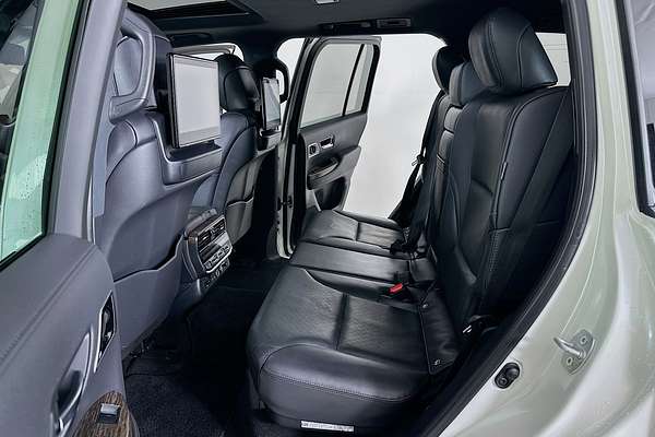 2022 Toyota Landcruiser LC300 SAHARA (4x4) FJA300R