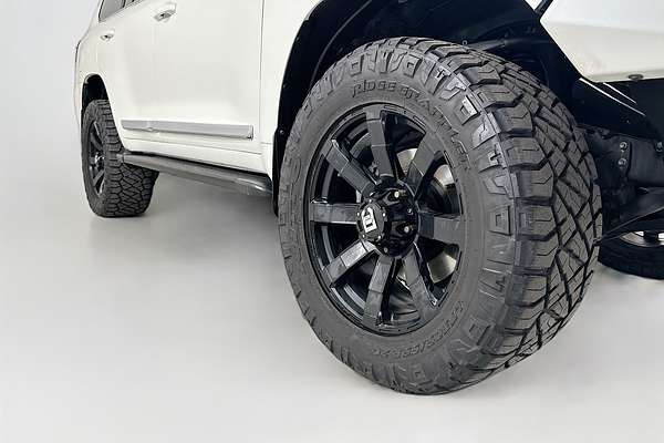 2016 Toyota LANDCRUISER Sahara VDJ200R
