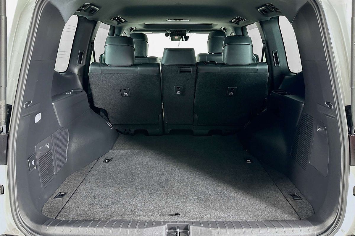 2024 Toyota Landcruiser LC300 GR-S (4x4) FJA300R