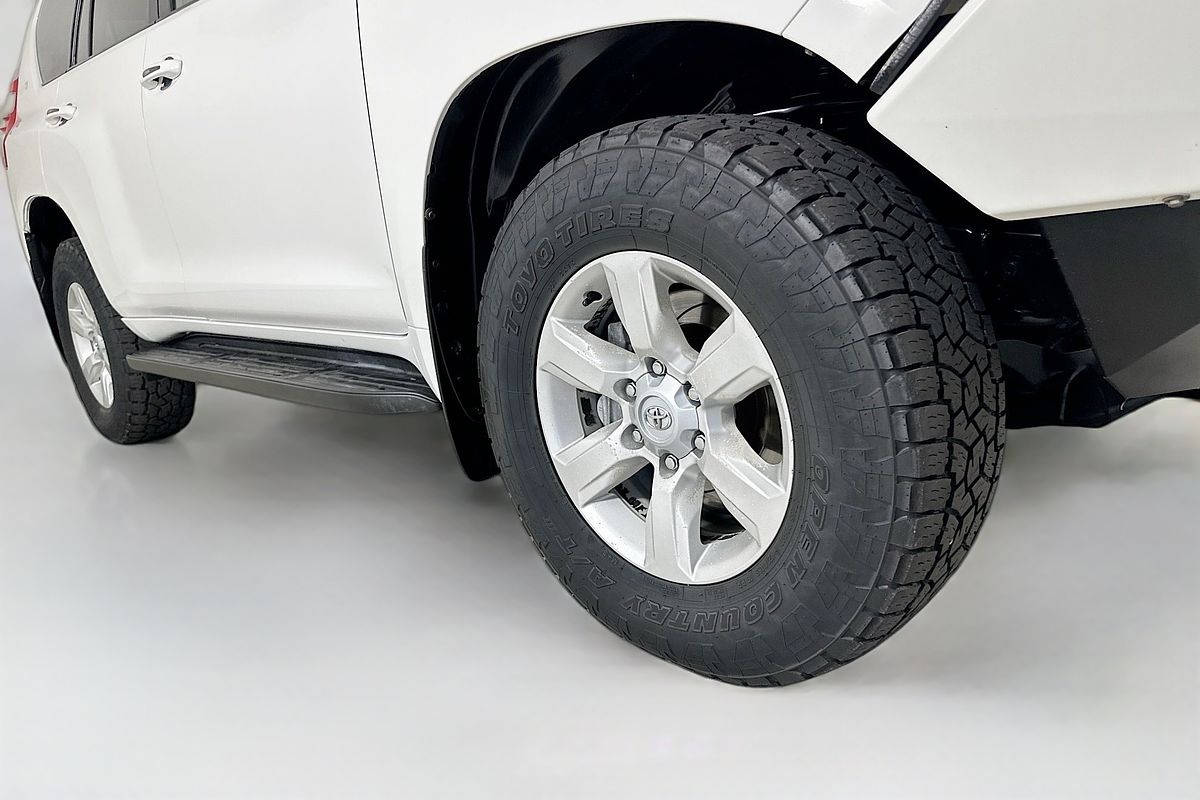 2013 Toyota LANDCRUISER PRADO GXL (4x4) KDJ150R 11 UPGRADE