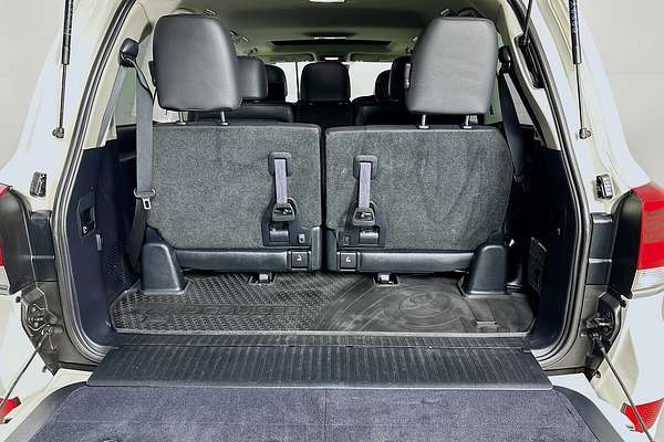 2017 Toyota LANDCRUISER SAHARA (4x4) VDJ200R MY16