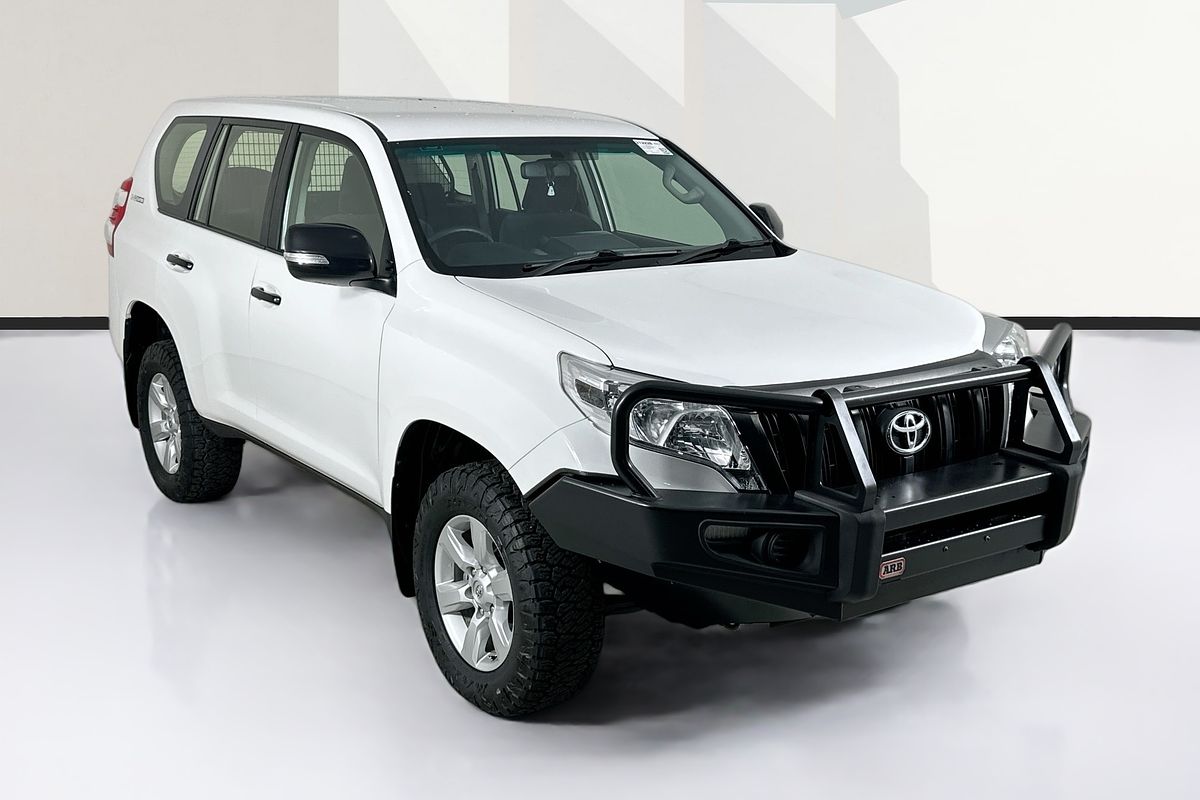 2017 Toyota LANDCRUISER GX GDJ150R