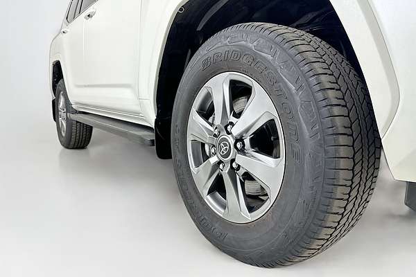 2022 Toyota LANDCRUISER LC300 VX (4x4) FJA300R