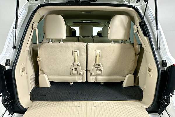2018 Toyota LANDCRUISER SAHARA (4x4) VDJ200R MY16