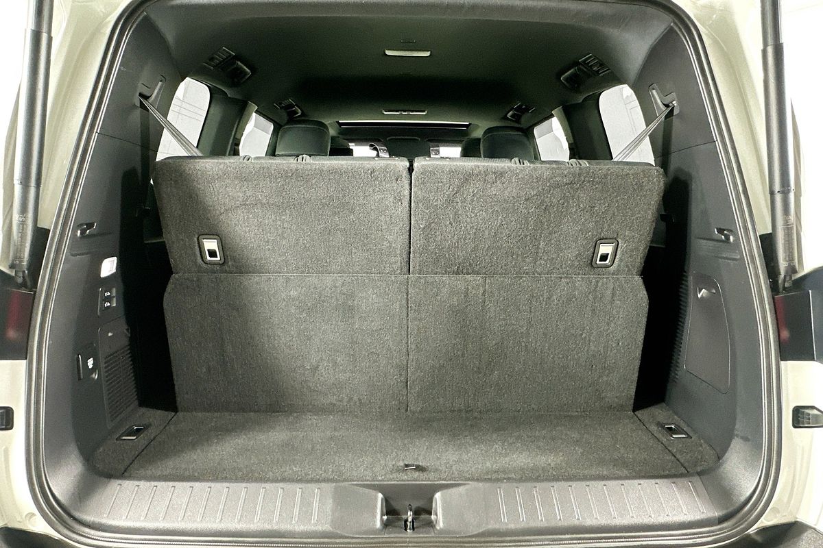 2022 Toyota LANDCRUISER LC300 SAHARA (4x4) FJA300R