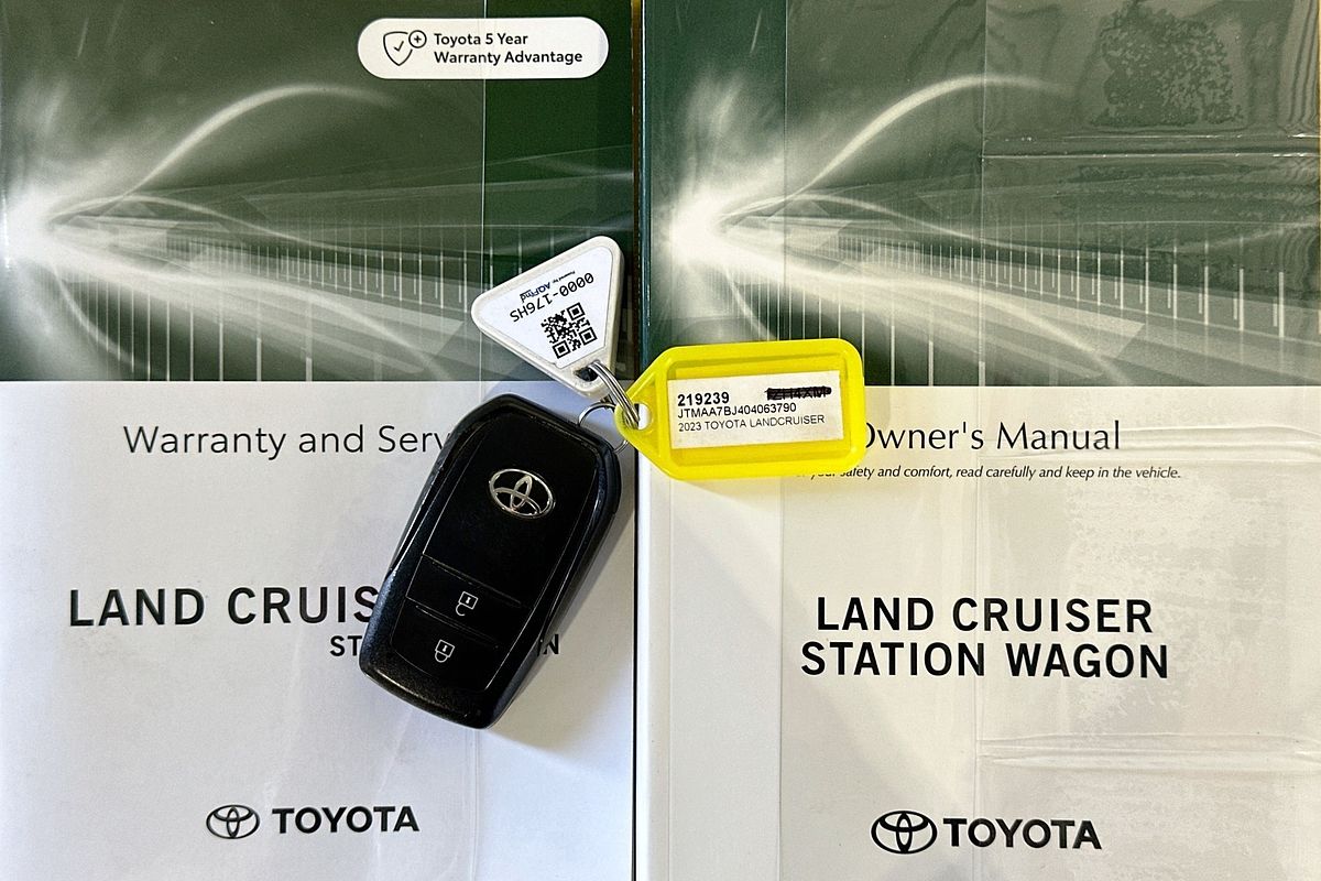 2023 Toyota LANDCRUISER LC300 GXL (4x4) FJA300R