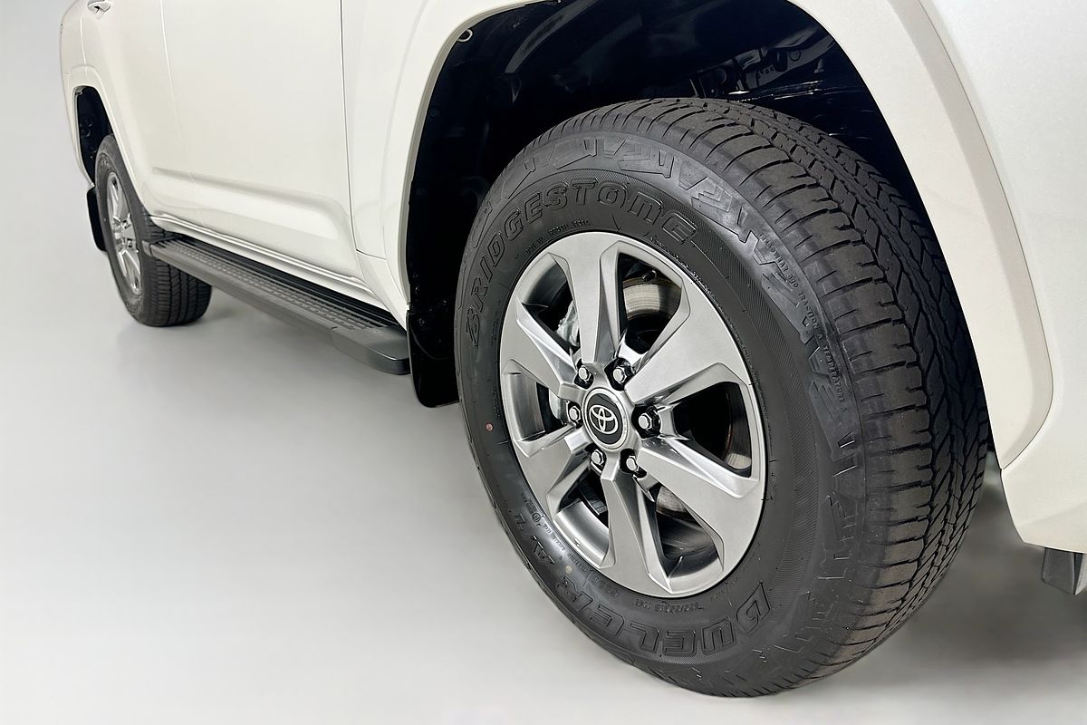 2024 Toyota LANDCRUISER LC300 SAHARA (4x4) FJA300R