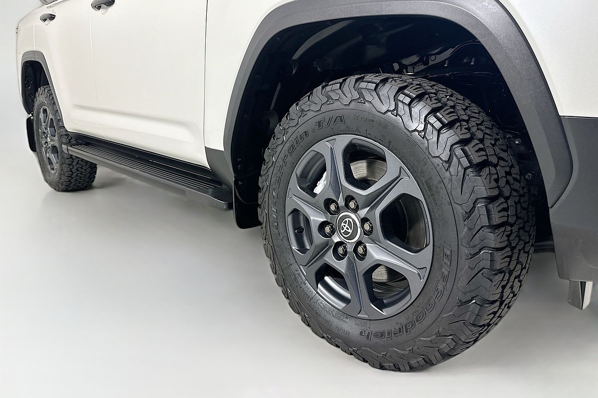 2023 Toyota LANDCRUISER LC300 GR-S (4x4) FJA300R