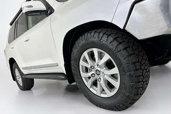 2017 Toyota LANDCRUISER SAHARA (4x4) VDJ200R MY16
