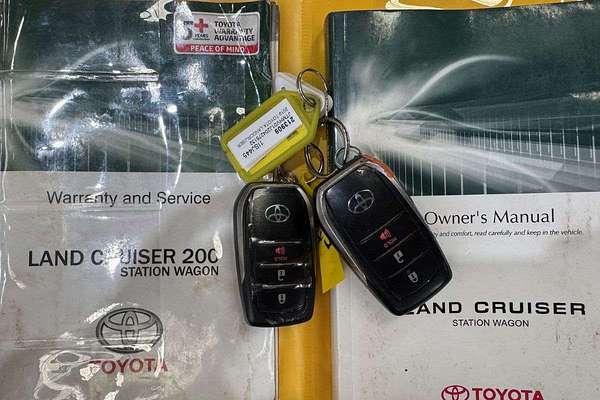 2019 Toyota LANDCRUISER LC200 GXL (4x4) VDJ200R