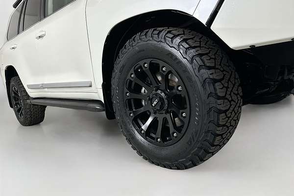 2020 Toyota LANDCRUISER LC200 SAHARA (4x4) VDJ200R