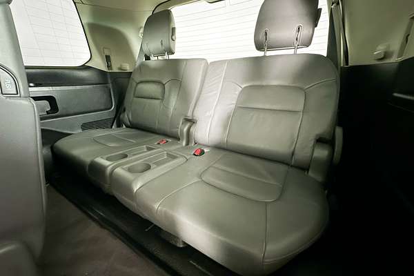 2011 Toyota LANDCRUISER SAHARA (4x4) VDJ200R 09 UPGRADE
