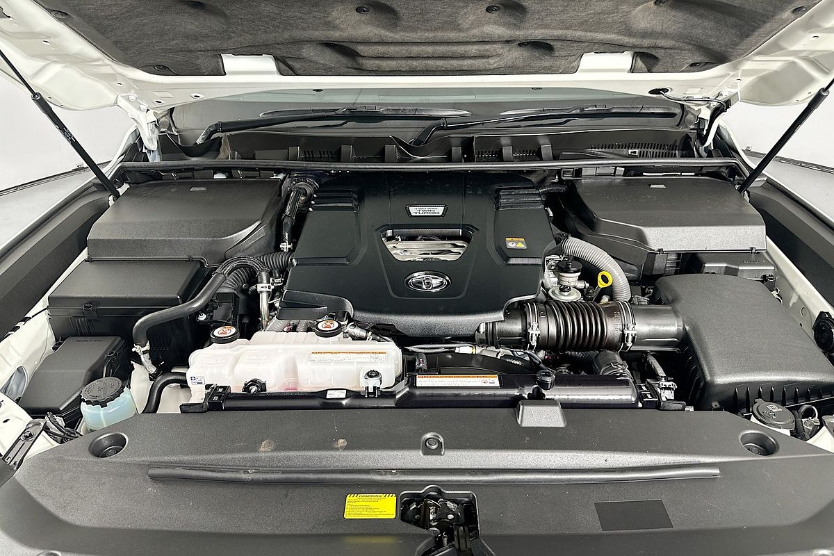 2023 Toyota LANDCRUISER LC300 GR-S (4x4) FJA300R