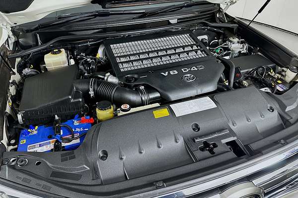 2020 Toyota LANDCRUISER LC200 SAHARA (4x4) VDJ200R