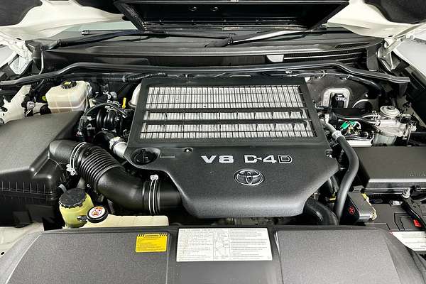 2018 Toyota LANDCRUISER SAHARA (4x4) VDJ200R MY16