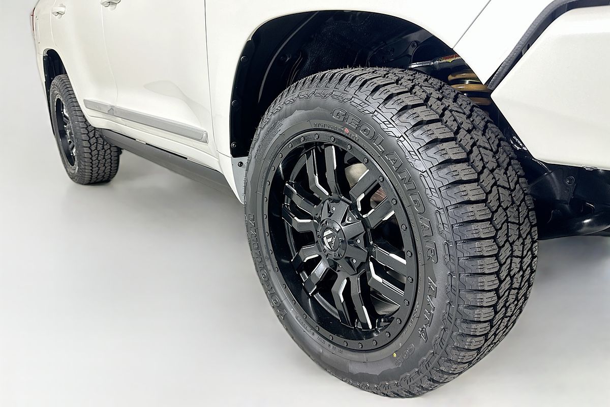 2019 Toyota LANDCRUISER LC200 SAHARA (4x4) VDJ200R