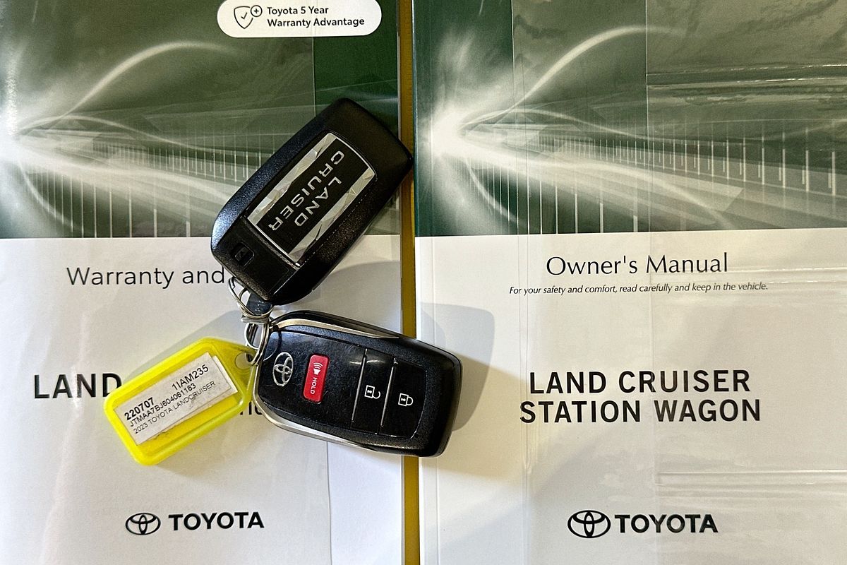 2023 Toyota Landcruiser LC300 VX (4x4) FJA300R