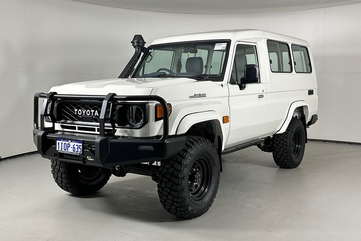 2024 Toyota Landcruiser Workmate Troopcarrier GDJL78R