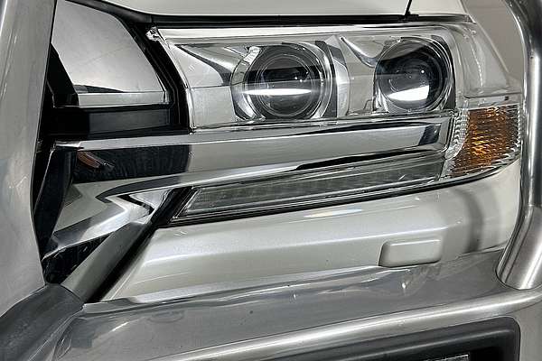 2017 Toyota LANDCRUISER SAHARA (4x4) VDJ200R MY16