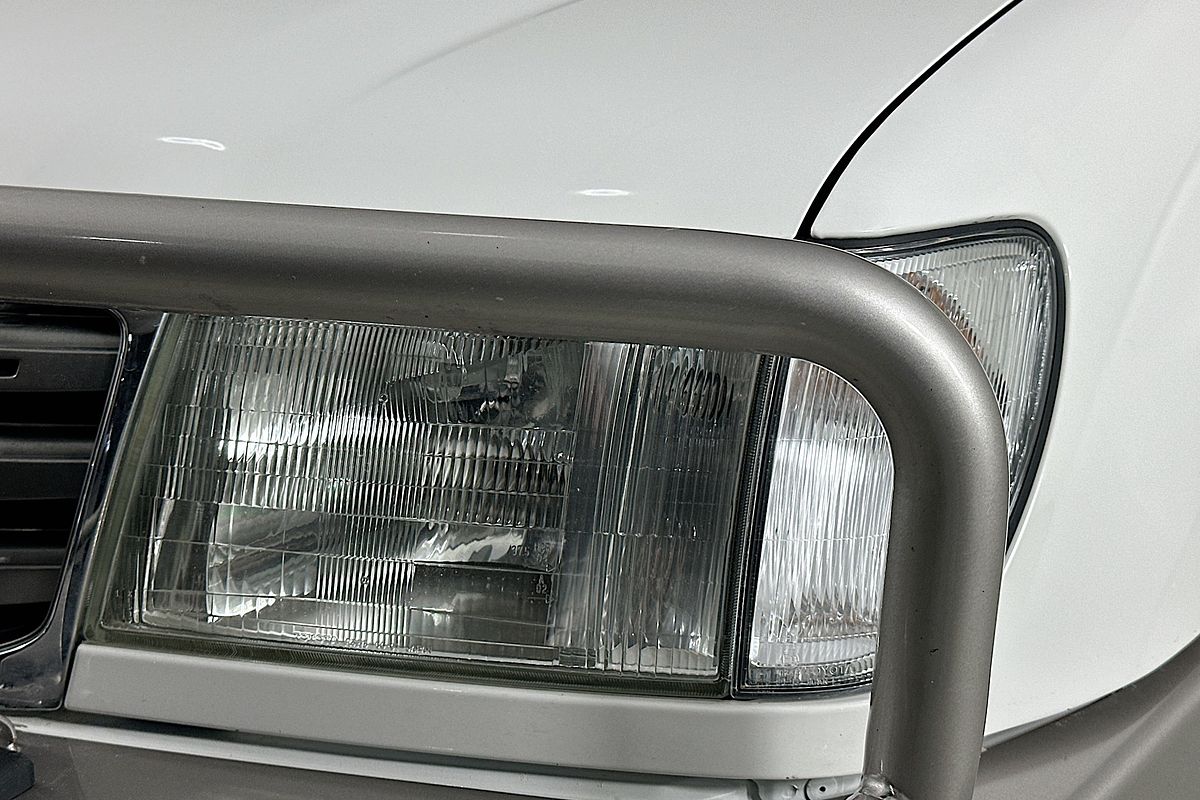 2004 Toyota LANDCRUISER SAHARA (4x4) HDJ100R