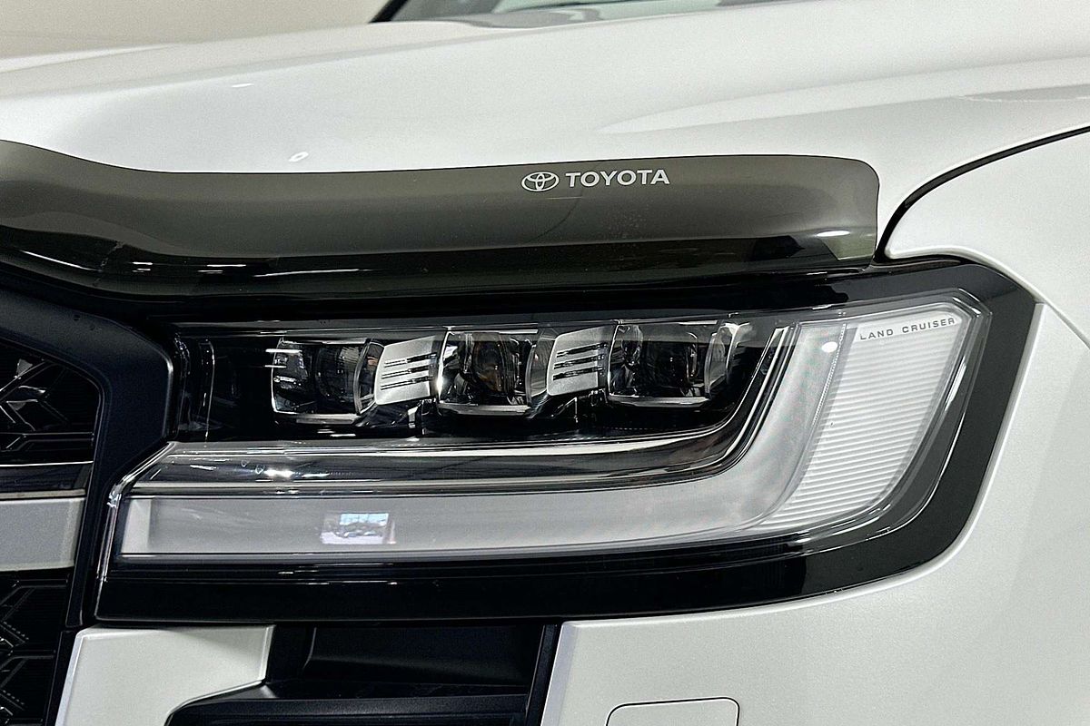 2024 Toyota Landcruiser LC300 GR-S (4x4) FJA300R