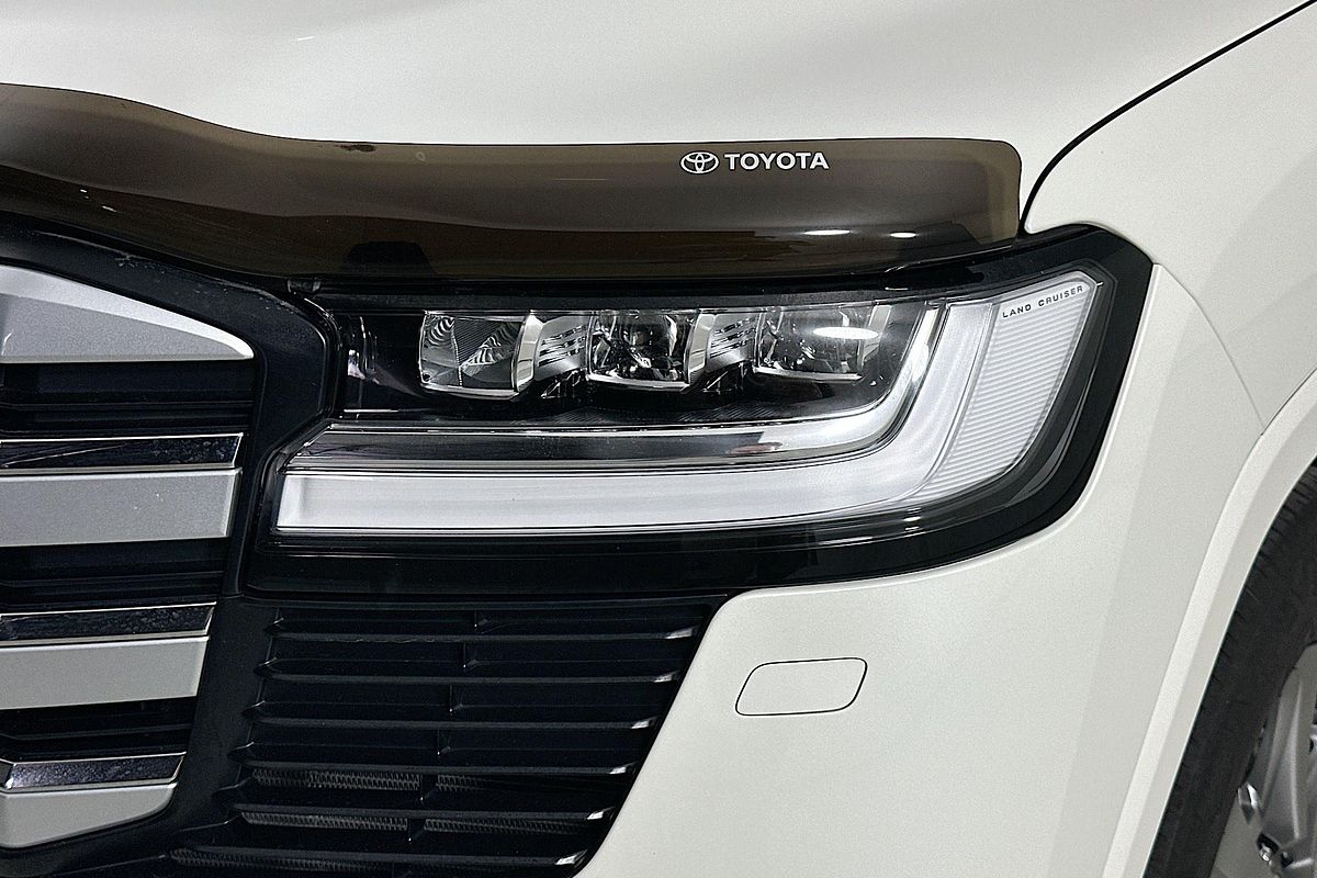 2022 Toyota LANDCRUISER LC300 VX (4x4) FJA300R